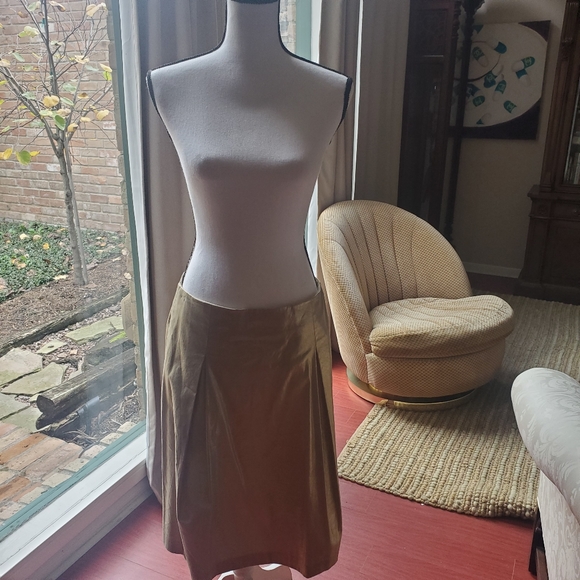 DKNY Gold Designer Skirt - Picture 2 of 5